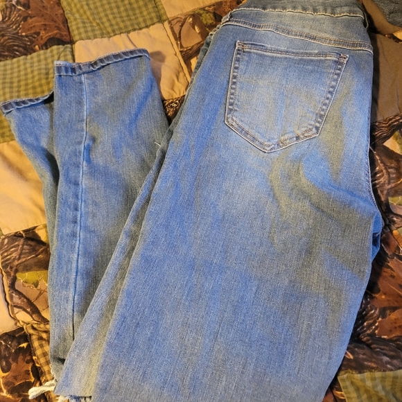 Rewash distressed jeans - Picture 3 of 4